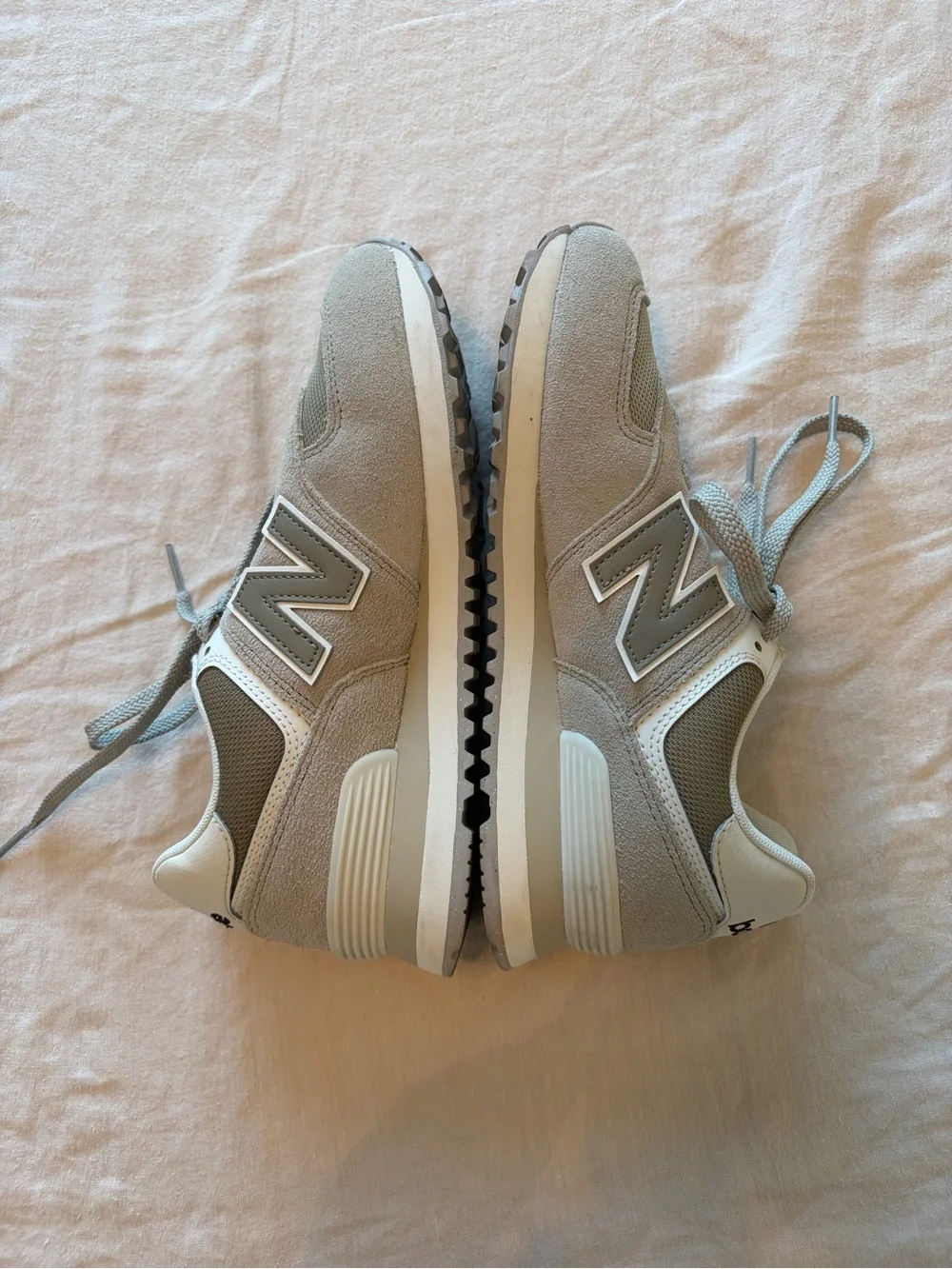 New Balance |  574 Classic Lace-Up Sneakers - Sage Green / Gray